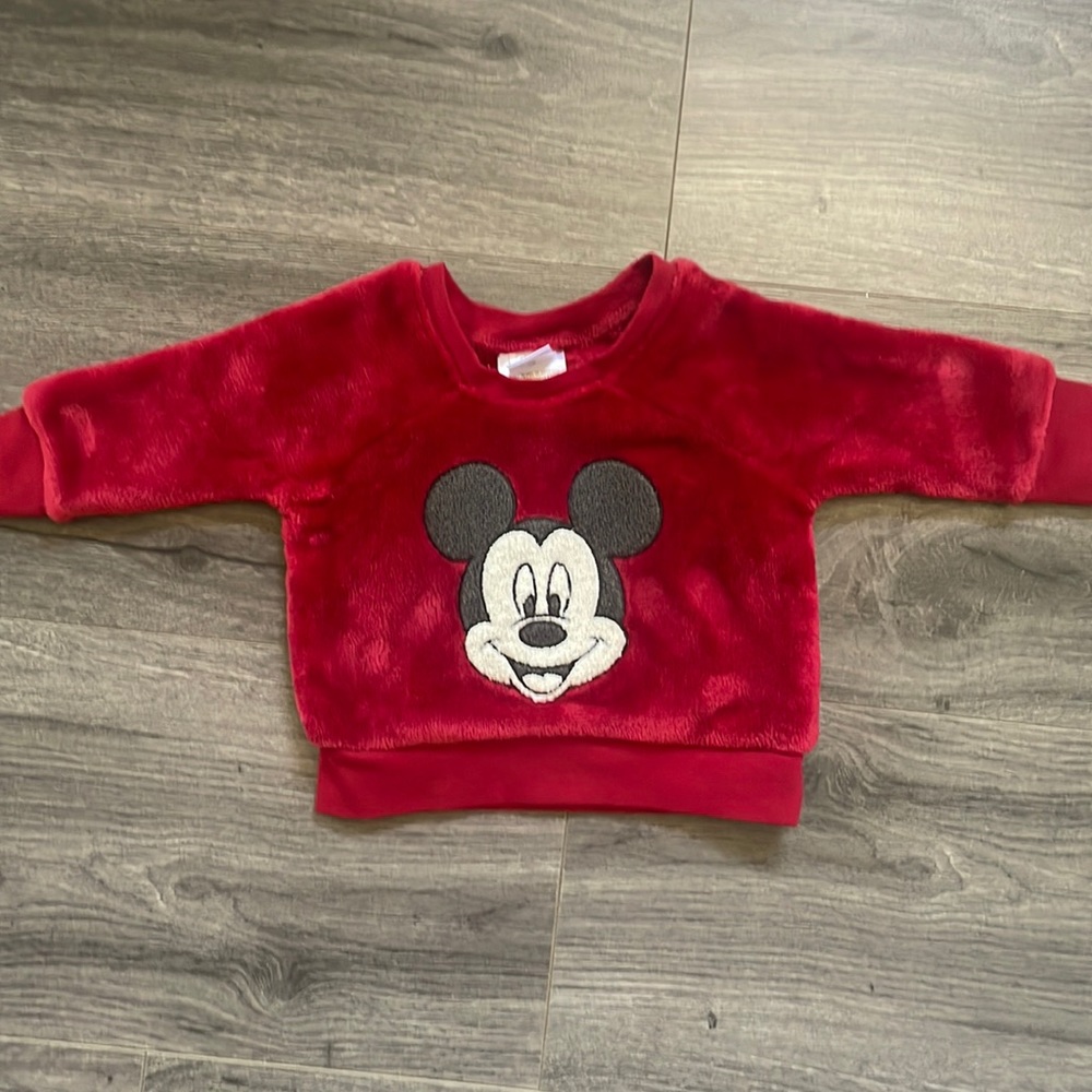 Disney Adorable Baby Mickey Mouse Red sweater, 3 months Infant Unisex baby